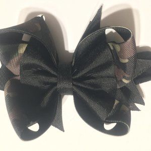 HAIR BOW OR HEAD BAND
